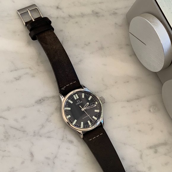 Excellent Condition | Omega Date Special Edition Automatic 52035 - Picture 2 of 11